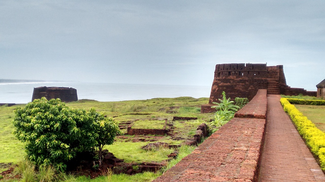 Kerala forts and palaces