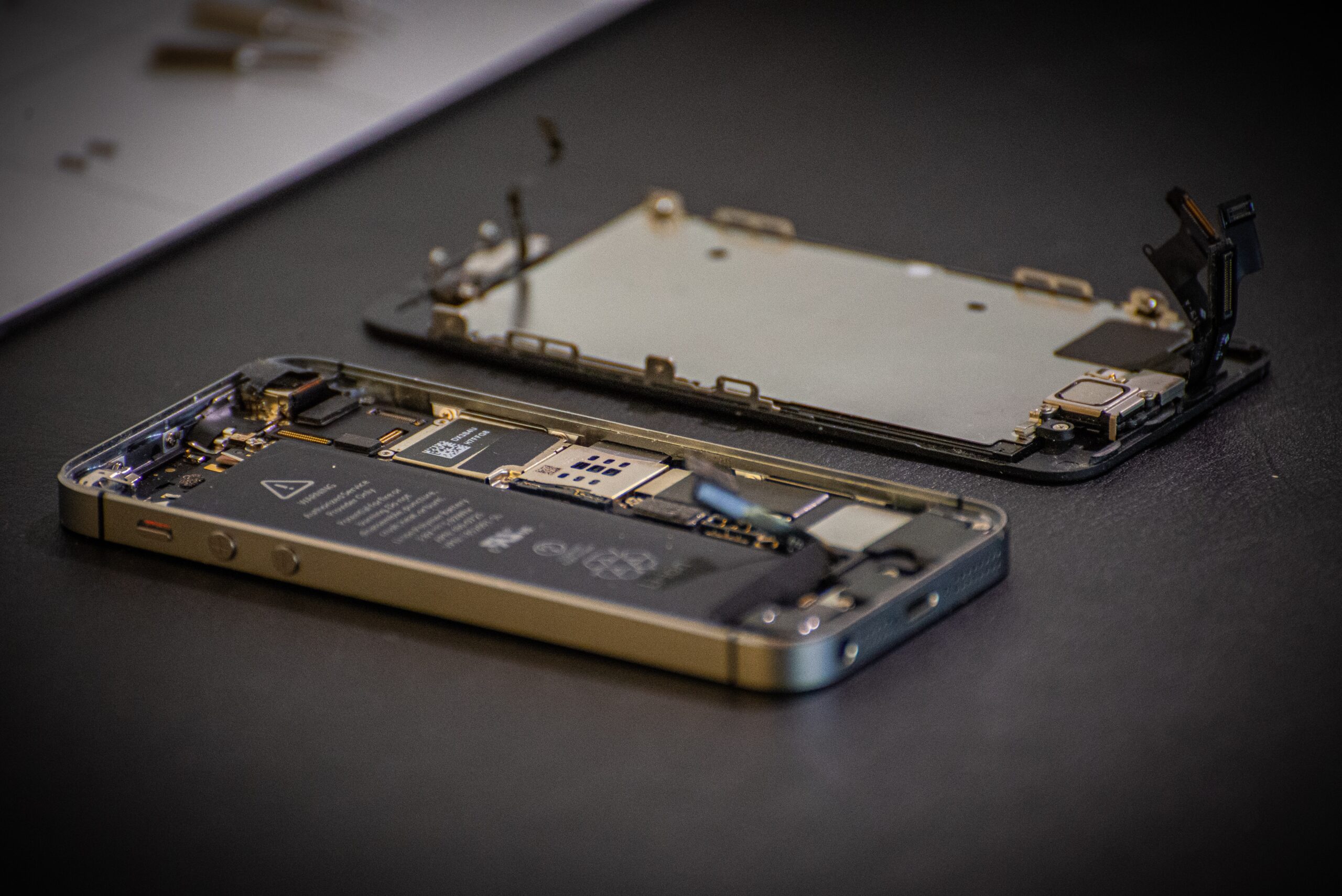 iPhone Repair in Airdrie