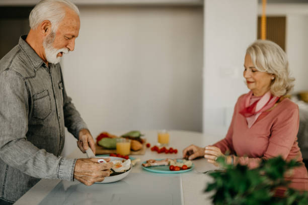 8 Important Nutrients Seniors Should Take - Miami Home care