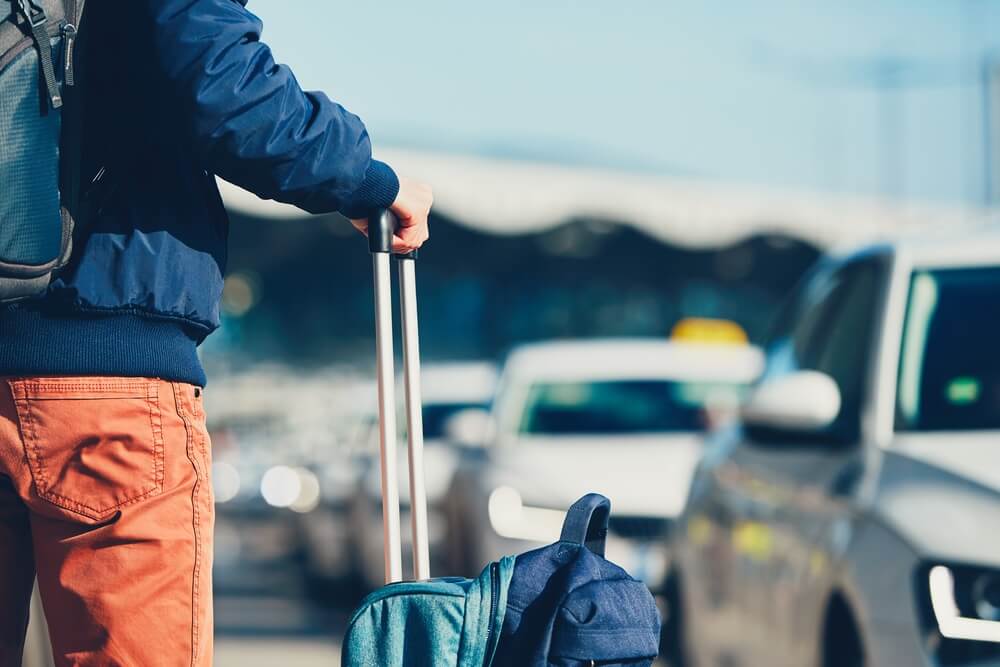 5 Tips To Consider When Booking An Airport Taxis In Advance