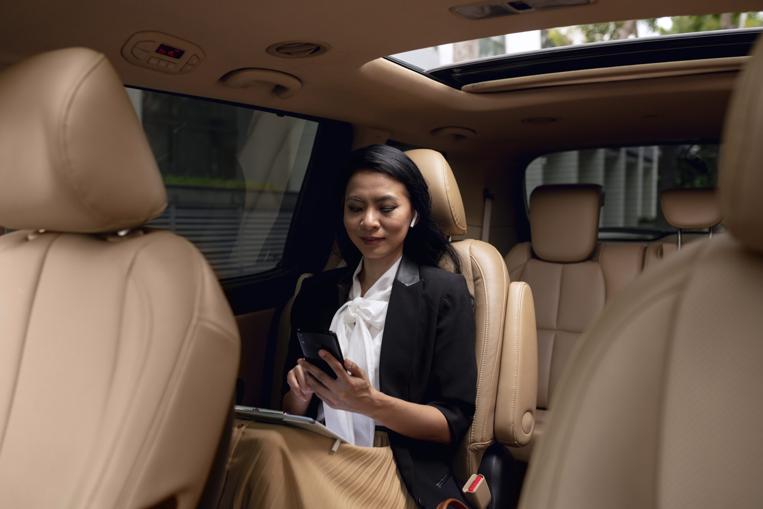 Limo Transfer in Singapore