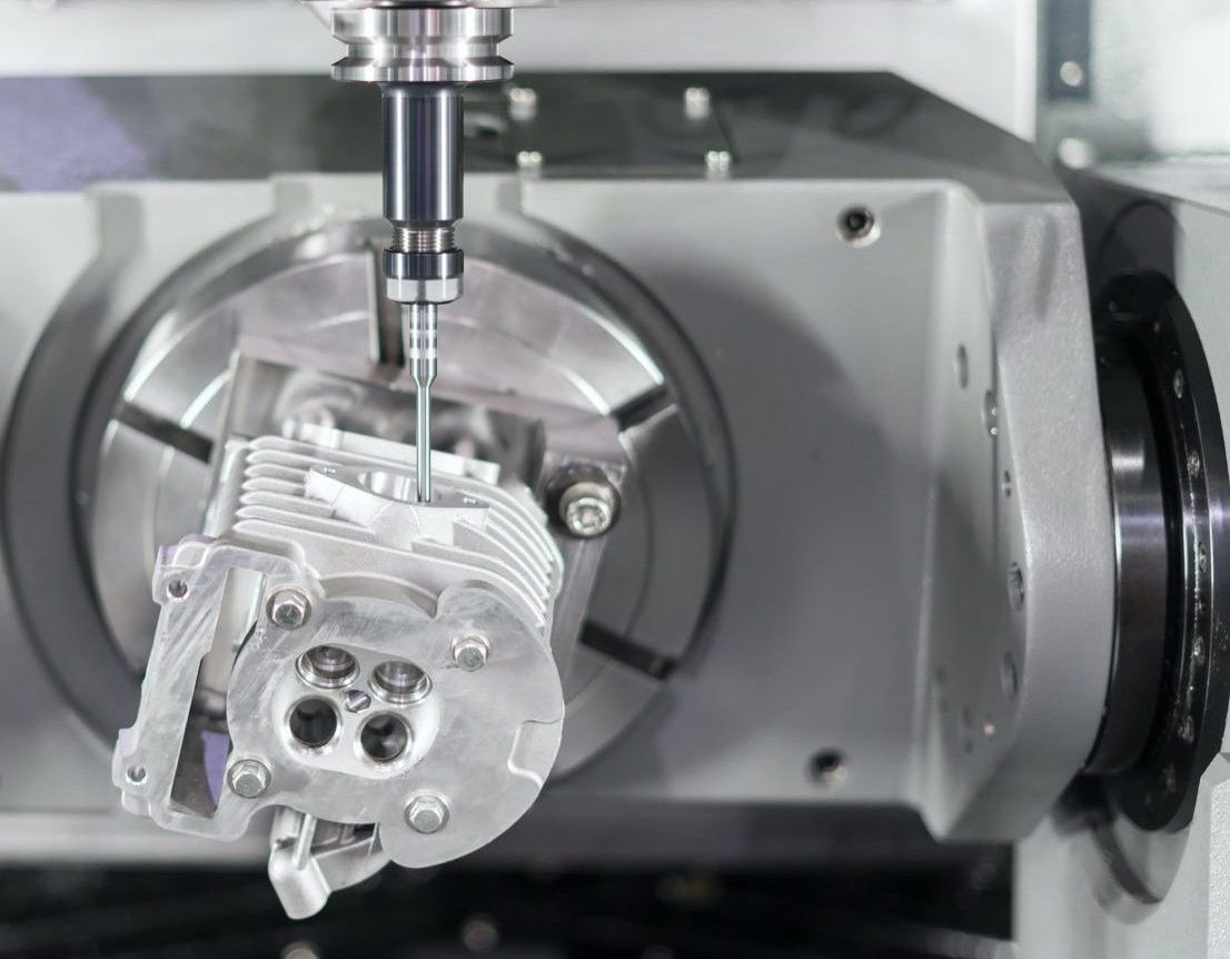 5 Ways The Automotive Industry Can Benefit From CNC Machining