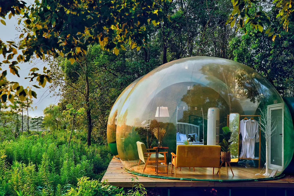 Dawning Delights: Exploring the Charms of Bubble Pools and Bubble Houses
