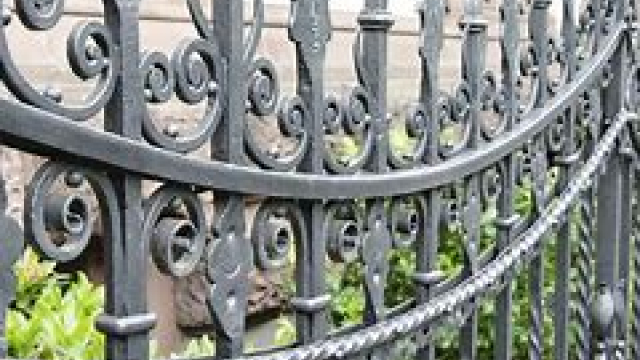 Restoring Security of Chain Link Fence Repair in Atlanta